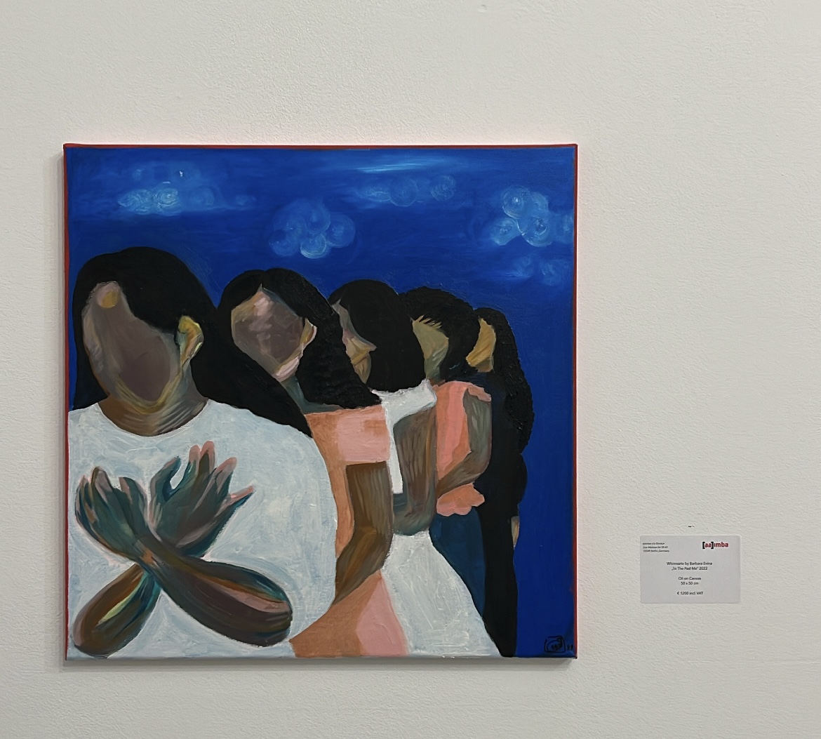 5 black women wearing white, pink and black dresses, one behind the other all with black hair with a blue background.